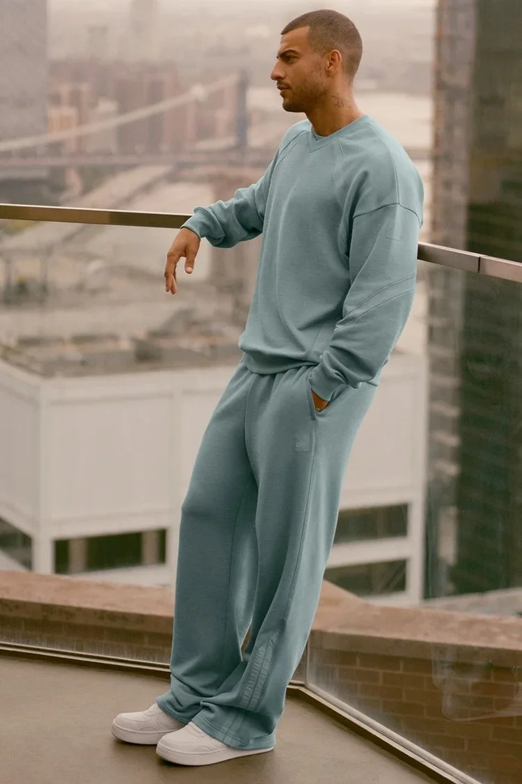 alo スウェットトップス New Alo Yoga Desert Sage Collection - March 2026 — EXTRA MAGIC MINUTES